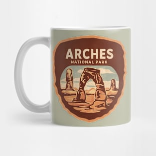 Retro Vintage Arches National Park Bagde Mug